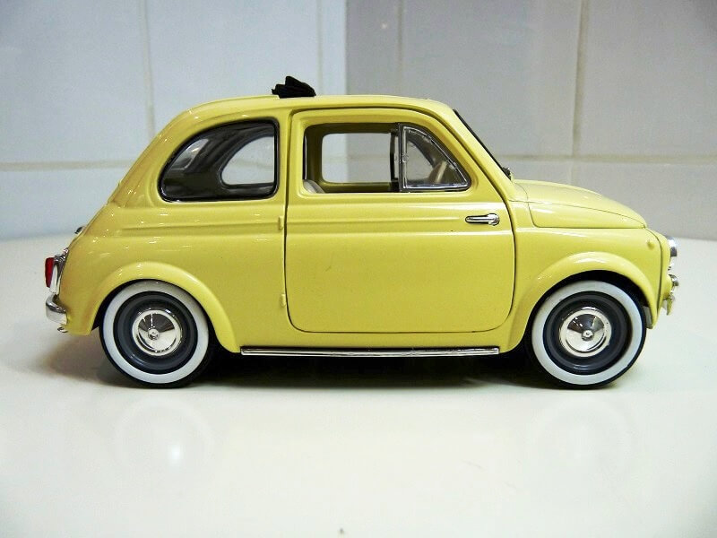 Fiat Nuova 500 C - 1957 - Solido 1/18 ème Finu5015