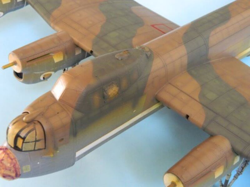 Avro Lancaster Mk.III - Tamiya 1/48 - Par fombec6 - Fini. - Page 5 Lanc_272