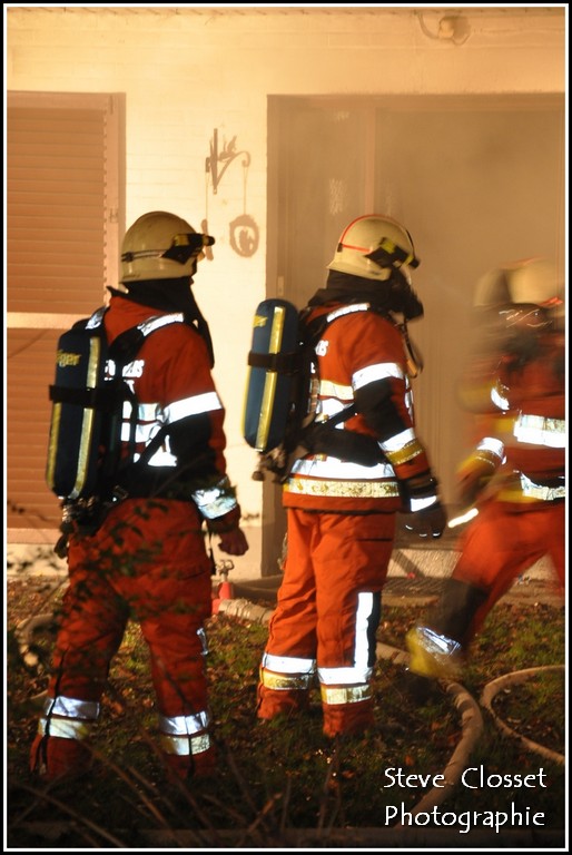 Incendie criminel pour le sri rochefort   fin décembre 2012 (Belgique) Dsc_0217