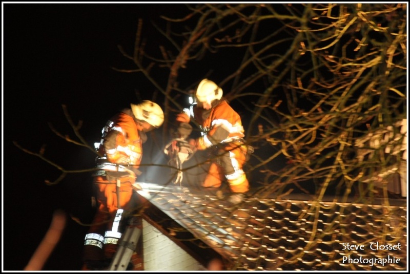 Incendie criminel pour le sri rochefort   fin décembre 2012 (Belgique) Dsc_0221