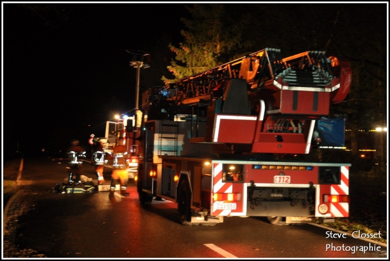 Incendie criminel pour le sri rochefort   fin décembre 2012 (Belgique) Dsc_0223