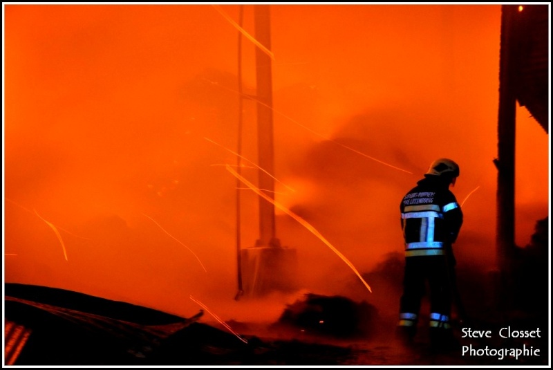 BONSIN - Un incendie de ferme Nécésssite l'intervention de 2 casernes  30 Décembre 2012  photos  Dsc_0711