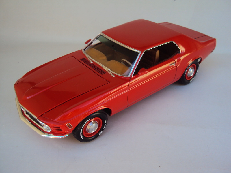 1970 Mustang coupé résine Dsc02822