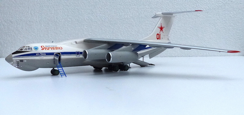 Iliouchine IL - 76 MD ZVEZDA 1/144 Il-0110