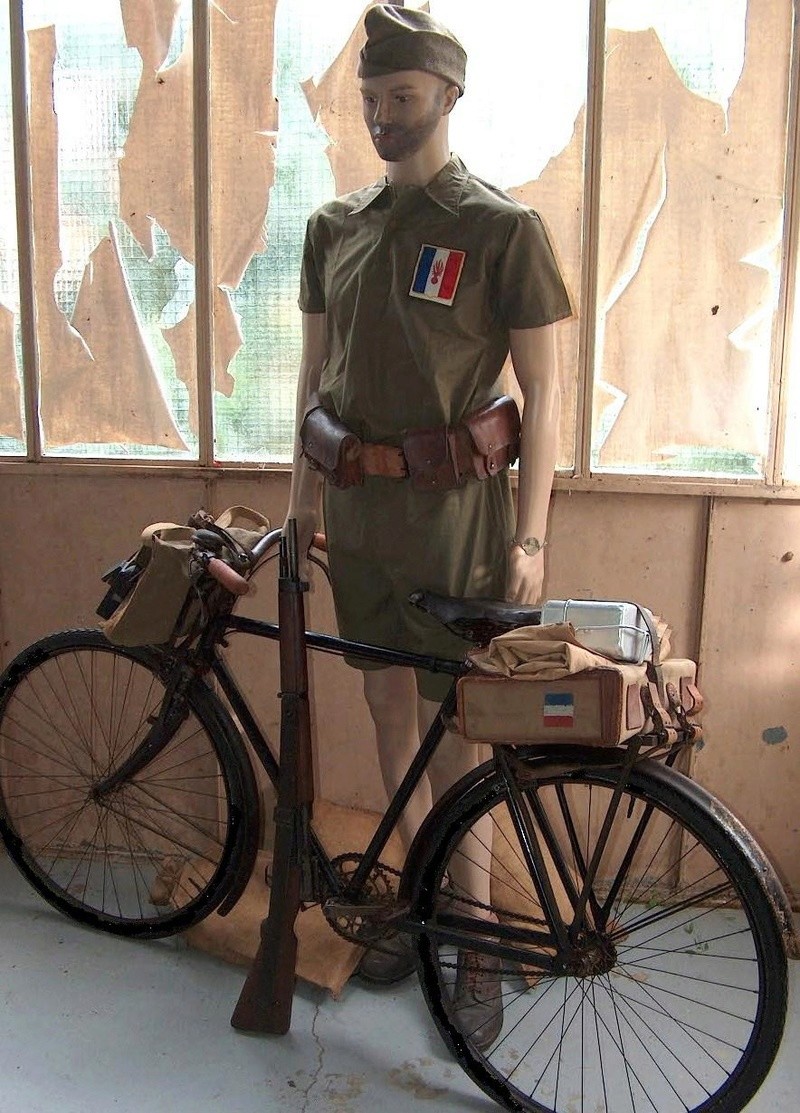 Cycliste Armée d'Armistice. Hpim6810