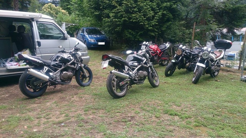 La GSF 400 de Utena - Página 17 Motos210