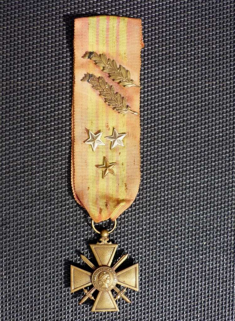 Croix de Guerre 1939 de Pierre FABRE Pierre10