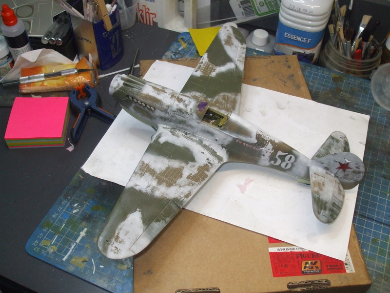 P40 C TRUMPETER 1/32 - Page 6 Retouc22