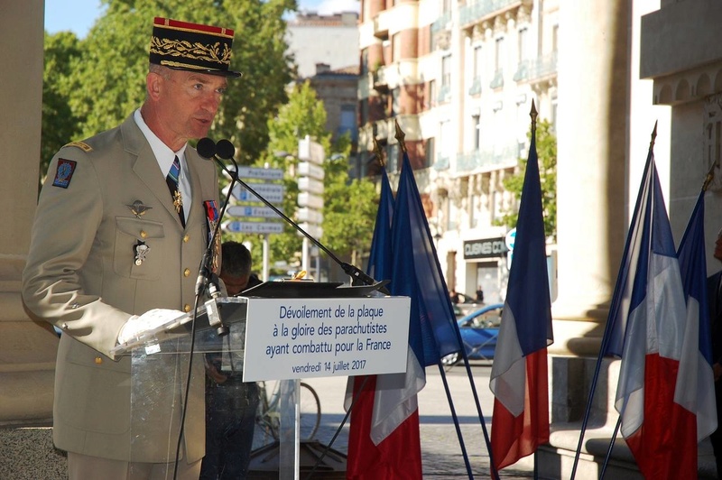 Toulouse : l'hommage aux parachutistes 20023810