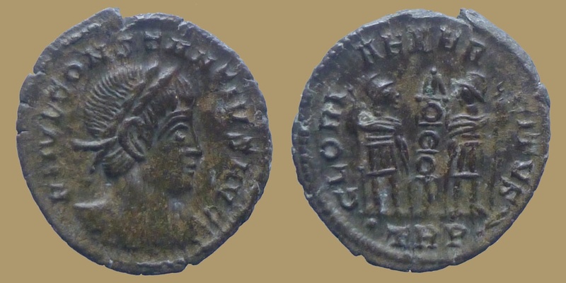 Absentes de la BDD -- Constance II auguste pour Trêves et Delmace pour Aquilée 0746710