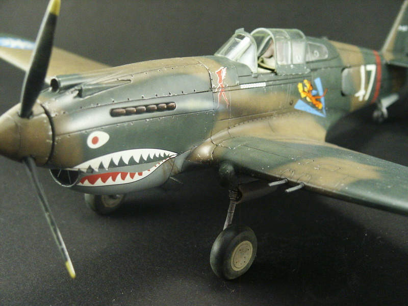 P40 flying tigers [airfix 1/48] 07g12