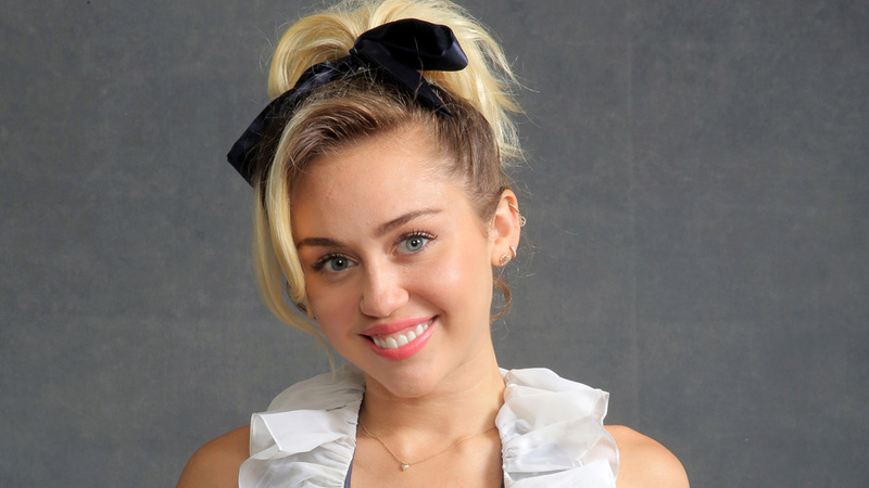 A nice change happens for Miley Cyrus Miley-10