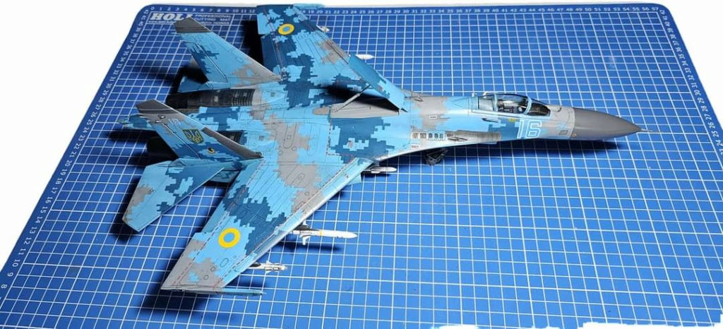 Su-27S Academy Forces Aériennes Ukrainiennes Fb_img36