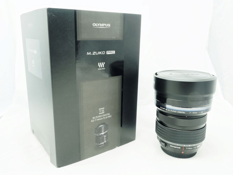 [VENDU] Objectif Olympus M. Zuiko Pro 7-14mm f/2.8 P2060328