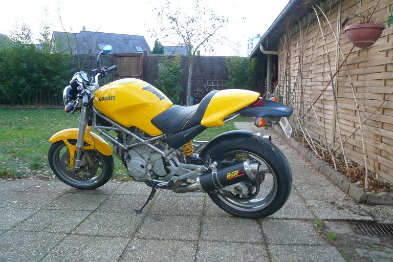 [VENDS] Ducati 620 monster ie double disques de 2003 P1040214