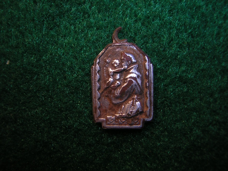 medalla San Antonio de Padua. S-XIX Dscn6511