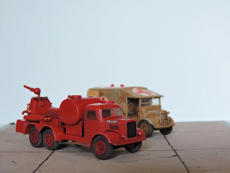 [AIRFIX] Emergency set l'Austin K6 Pompier et Austin K4 Ambulance Ambula29