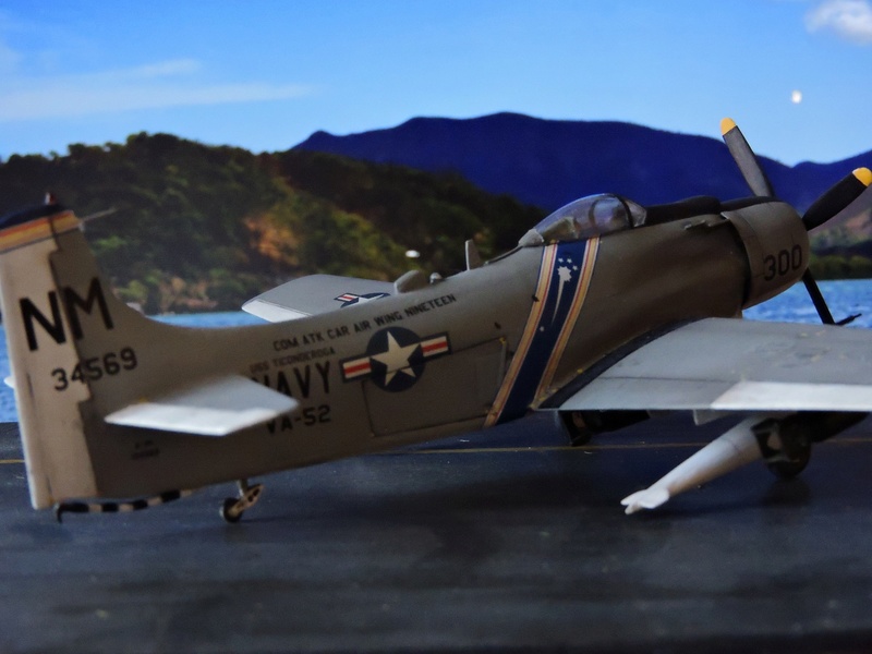 [AIRFIX] skyraider A 18 Skyrai35