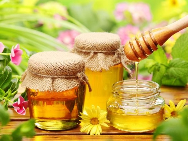ما هي اهم فوائد العسل للبشرة ؟  Honey-10