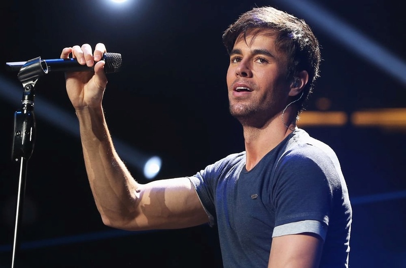 إنريكيه إغليسياس Enrique Iglesias 13721710