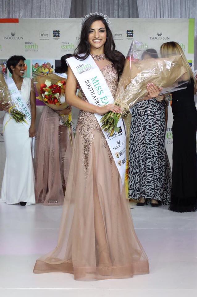Irini Moutzouris (MISS EARTH SOUTH AFRICA 2017) - DISQUALIFIED  21463110