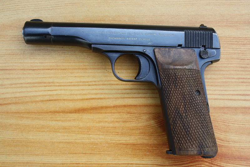 BROWNING 1910/22 Img_2125