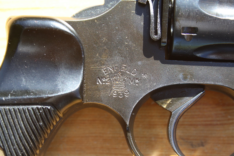 Revolver Enfield N°2 Img_7021