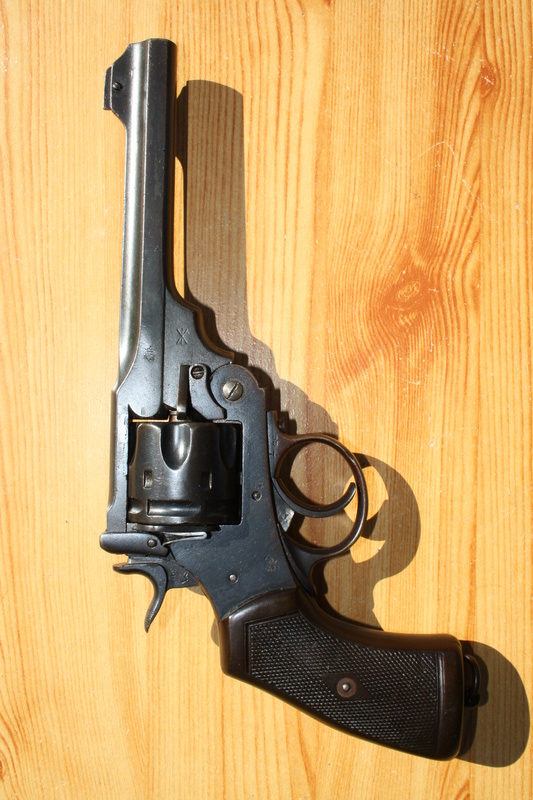 Webley MK VI Img_7032