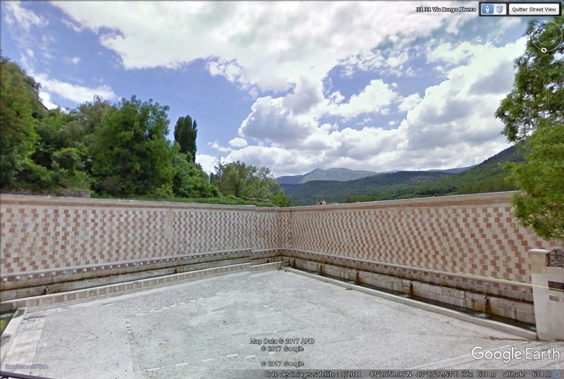 STREET VIEW : Promenade à L'Aquila... (Italie) L_aqui10