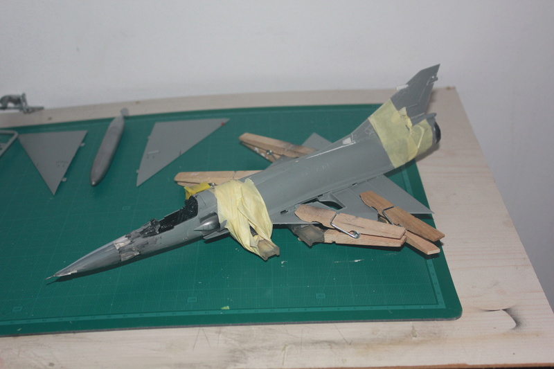 *1/48  Mirage 50 EV   (kinetic + scratch)   Img_3123