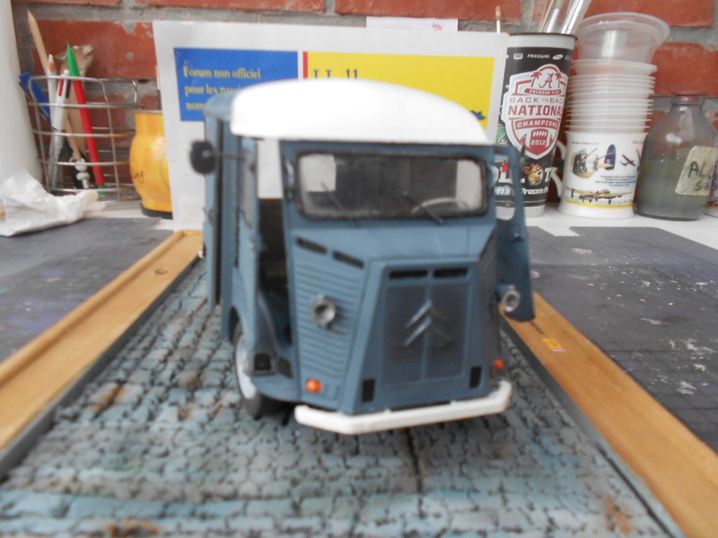 Citroën fourgon type h  1/24 [Terminé VMD] - Page 4 Hy_ter17