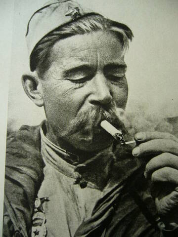 Tabac soviétique : cigarettes et papirosi
