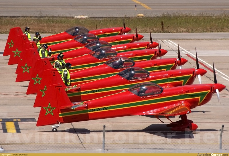 مع أبطال العالم المغاربة( الطيران الإستعراضي)فريق المسيرة الخضراء المغربي Marche10