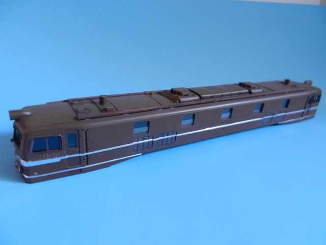 [AOSHIMA] Locomotive électrique EF58 Chemin de fer National Japonais 1/50ème Réf 008904 Dscn7029