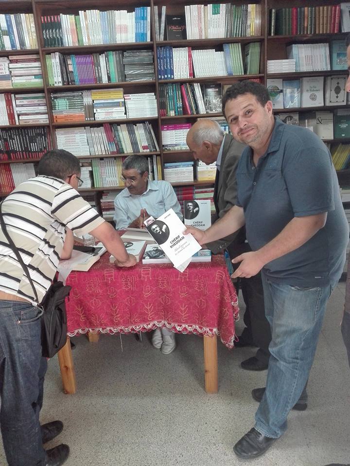 Saïd SADI signe son livre à la librairie Générale d'El-Biar, le Samedi 07 octobre 2017 1139