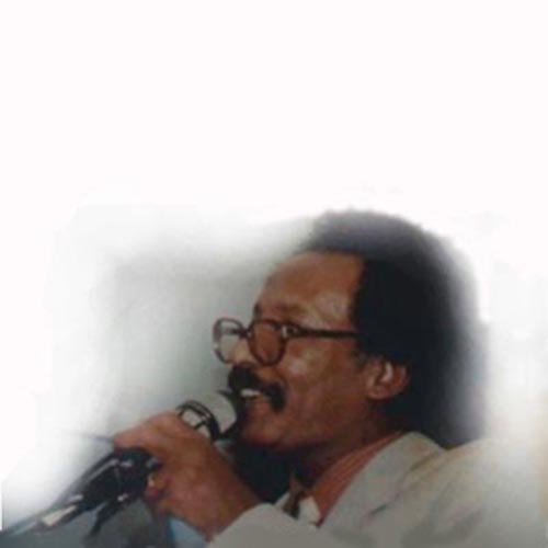 صور نادرة للفنان مصطفي سيد احمد