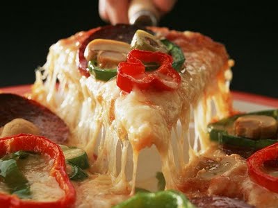 البيتزا الدجاج المشوي للعملين دايت بس يخفف الجبنه 10875310