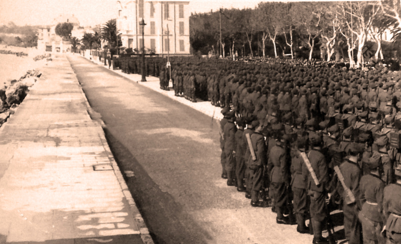 1942: L'armée italienne sur La Côte d'Azur. - Page 3 S-l16022