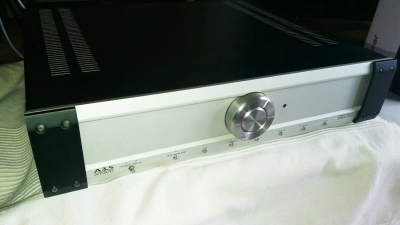 Musical Fidelity A3.5 Dual Mono Integrated Amplifier Musica11