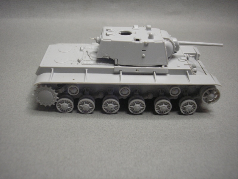 Kv 1 modele 42 trumpeter P1260013