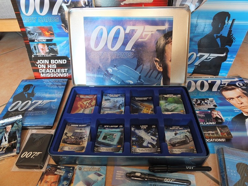 James Bond 007 Trading Card set - finally complete! James_20