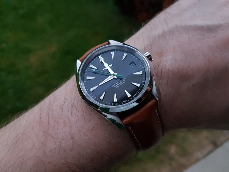 Première montre "de luxe" - Page 2 20170792