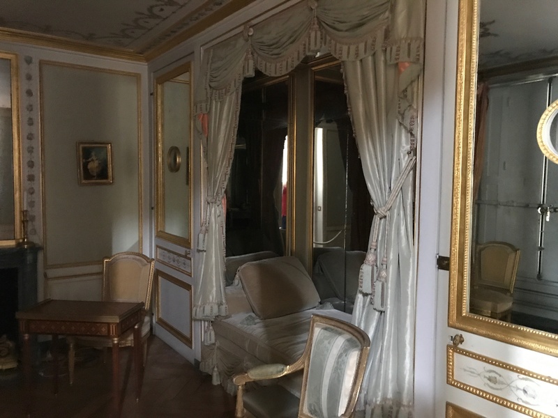 Le château de Bagatelle, pavillon de plaisance ou "folie" du comte d'Artois Img_4128