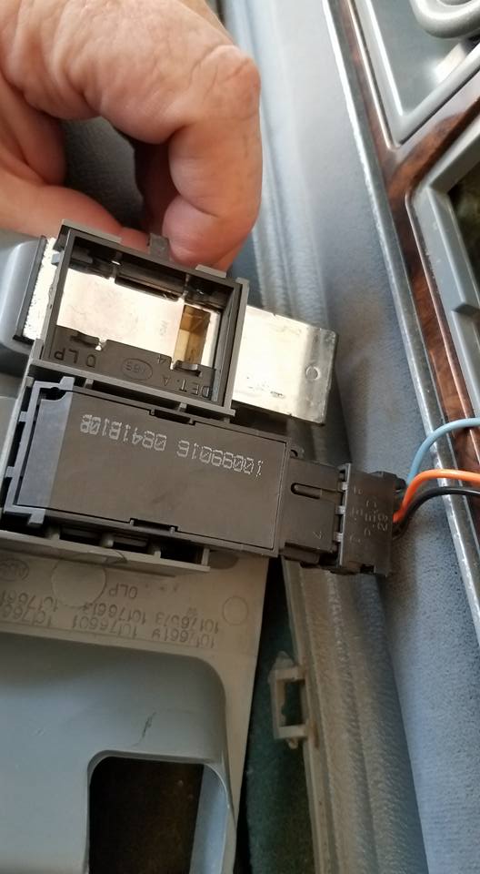 Power Window Motor Replacement.   - Step by Step 21314310