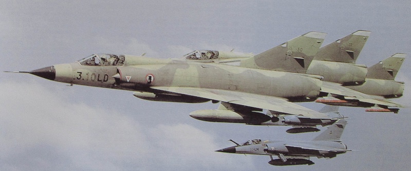 [Concours Désert] Mirage IIIC sn27 10-LE; Escadron de Chasse 03/010 "Vexin".  Kit résine -1/72-  Img_4611