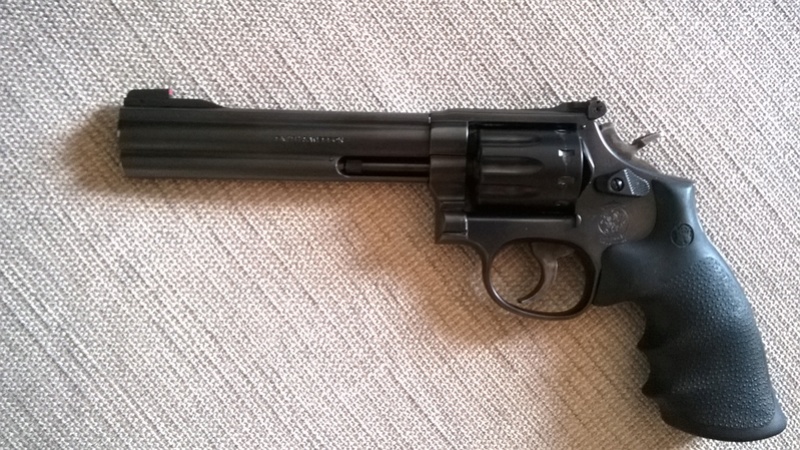 recherche smith et wesson 617 Wp_20110