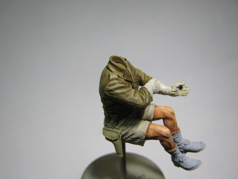 SAS dans le desert ( figurine mantis 1:35) Img_5772