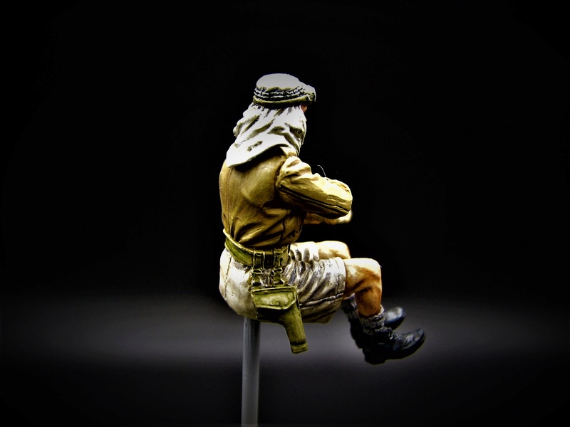 SAS dans le desert ( figurine mantis 1:35) Img_5840