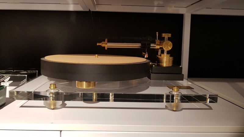 Pre-Audio ASP1501N Turntable with liner tracking tonearm 20170712