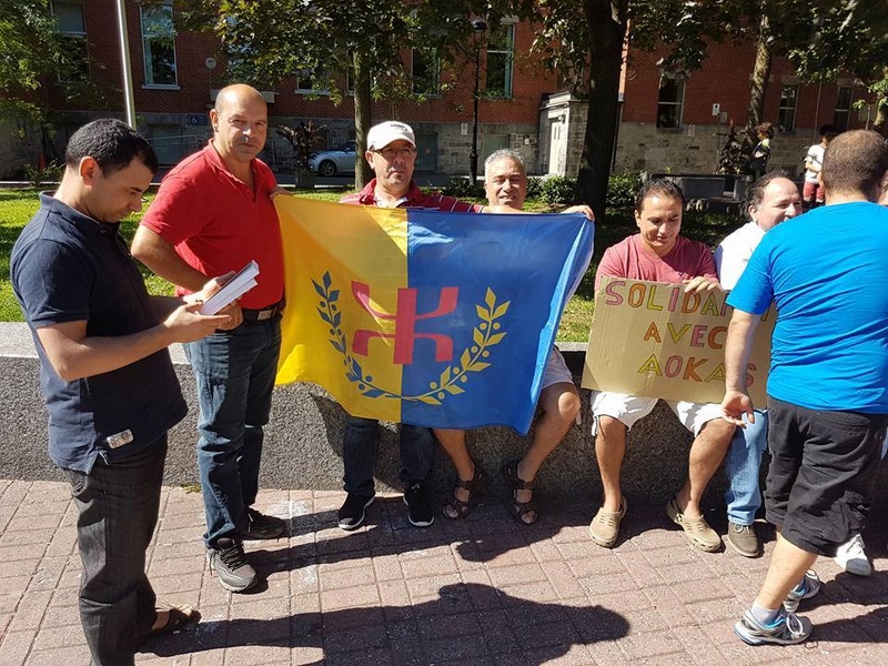 Rassemblement devant l’ambassade d’Algérie à Montréal pour dénoncer les interdictions de conférences à Aokas samedi 29 juillet 2017 1352